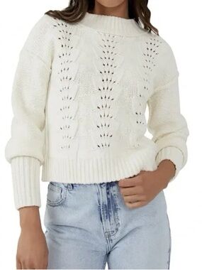 Cozy Chunky Knit Sweater - Cream